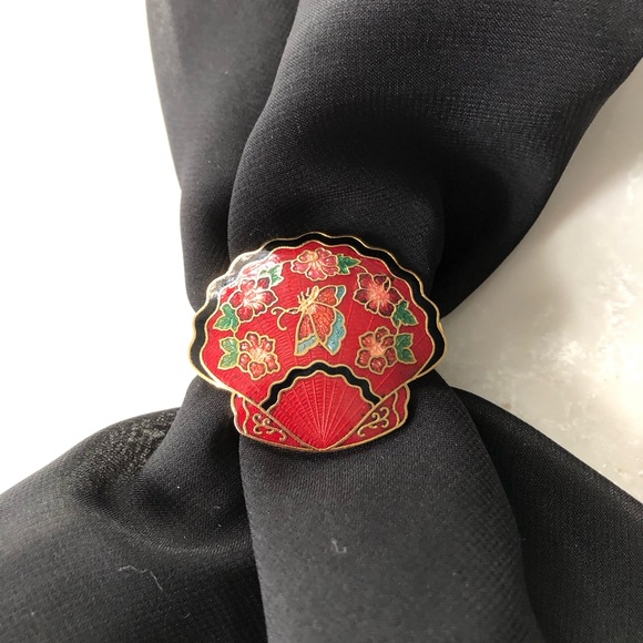 Scarf clips- set of two. Eliminate the hassle of tying that perfect knot! - Picture 8 of 9